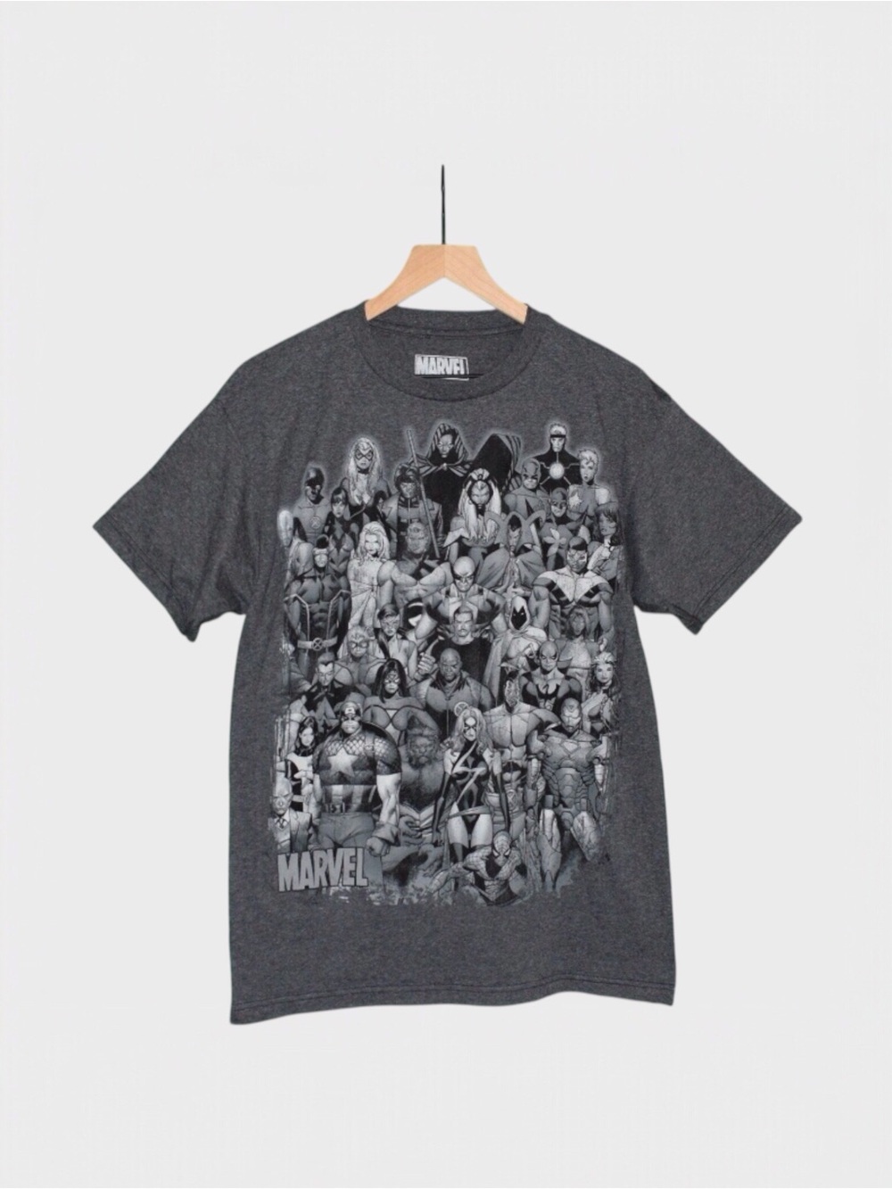 NWT Marvel Graphic Print T-Shirt